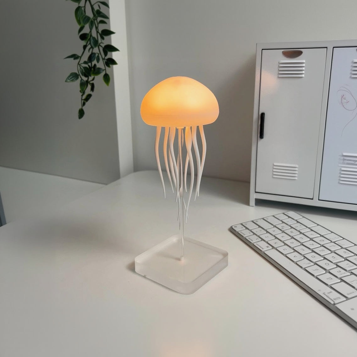 Plastic Jellyfish Lamp 7-Colour Changing Nursery LED Night Light with Rotating Mode for Kids,Baby Room ,Aesthetic Gifts for Girls,Boys,Friends&Ocean Lovers Night Lamp